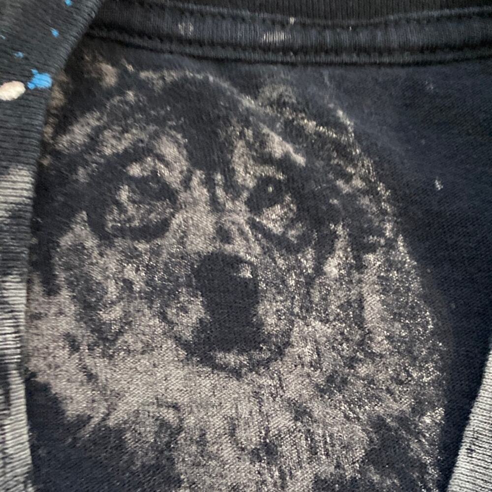 Liquid Blue Wolf All Over Print Reversible T-Shirt Green Eyes Mens M AOP - Picture 5 of 6